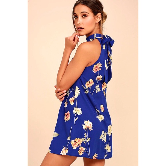 🌸 “Flower Power” Halter Bow Tie Print Swing Dress - Picture 2 of 16